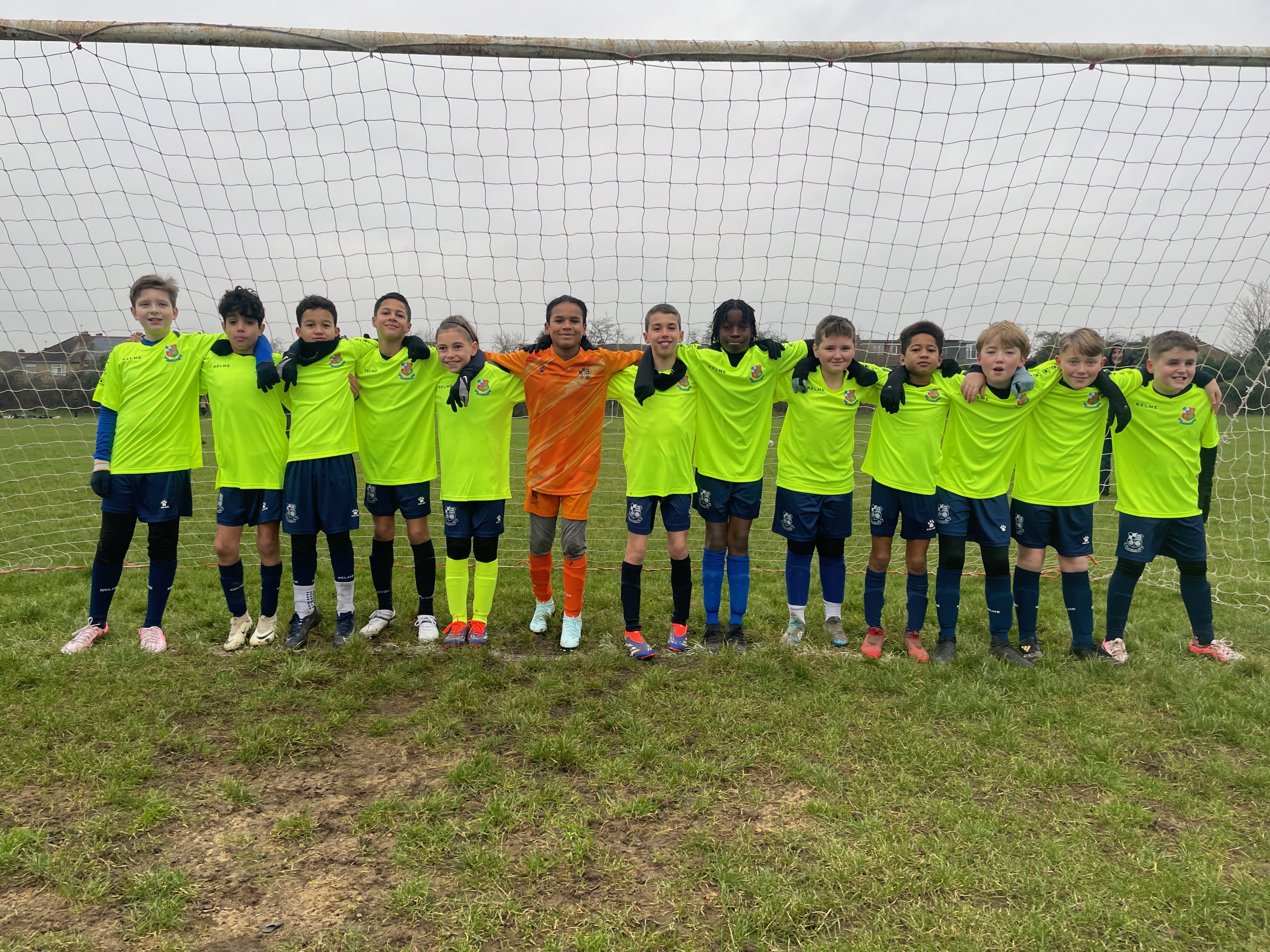 Wealdstone Youth FC Team Photo