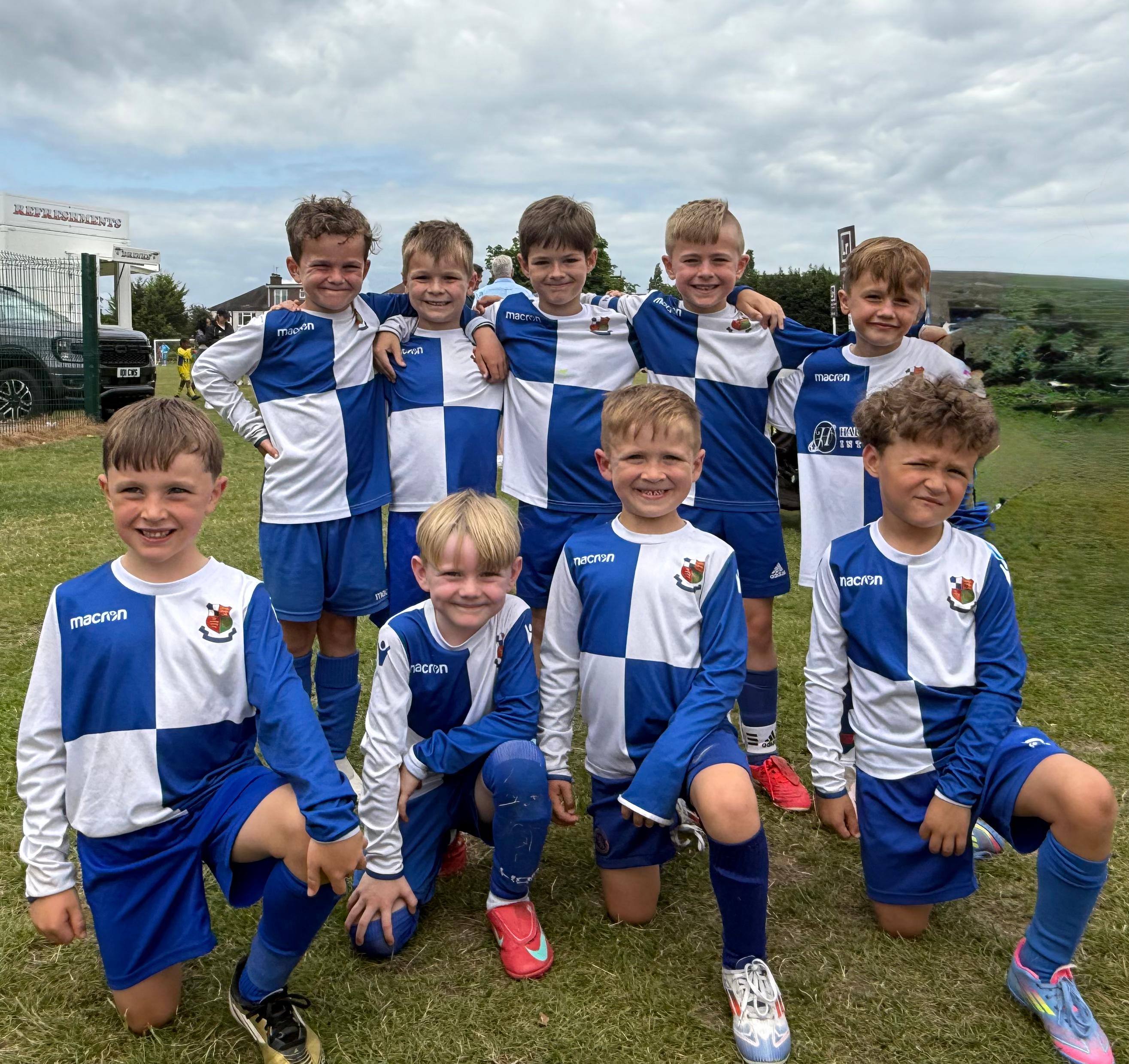 Wealdstone Youth FC Team Photo